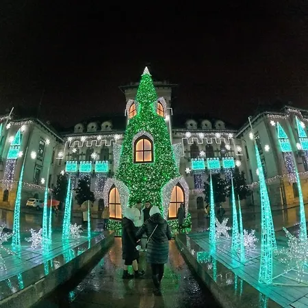 Apartment Doua Centru Vechi - Parcare Privata Gratuita La Minimum 3 Nopti!! Free Private Parking For Minimum 3 Nights Craiova