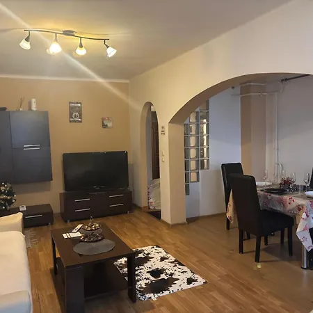 Doua Centru Vechi - Parcare Privata Gratuita La Minimum 3 Nopti!! Free Private Parking For Minimum 3 Nights *