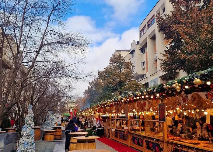 Doua Centru Vechi - Parcare Privata Gratuita La Minimum 3 Nopti!! Free Private Parking For Minimum 3 Nights Крайова